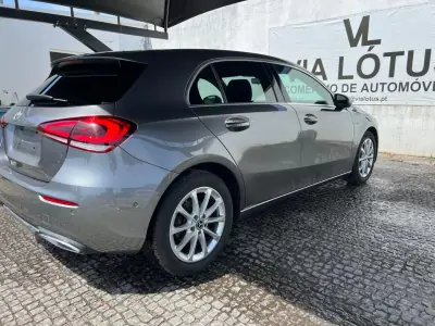 Mercedes-Benz A 180 2019 - 19000 EUR, 200150 km - AUTO.MOTO.pt - 200150km - foto 10 de 14