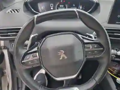 Peugeot 3008 2019 - 17900 EUR, 108000 km - 108000km - foto 10 de 12