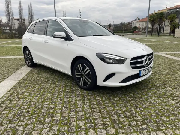 Mercedes-Benz B 250 2022 - 29500 EUR, 116000 km - AUTO.MOTO.pt - 116000km - foto 3 de 13