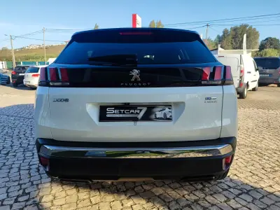 Peugeot 3008 2017 - 16900 EUR, 96000 km - 96000km - foto 6 de 23