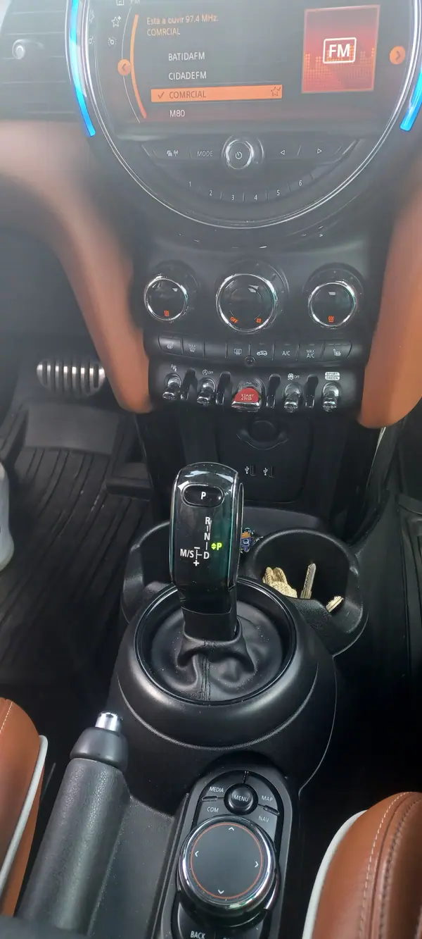 MINI 2019 - 16980 EUR, 190626 km - AUTO.MOTO.pt - 190626km - foto 8 de 11