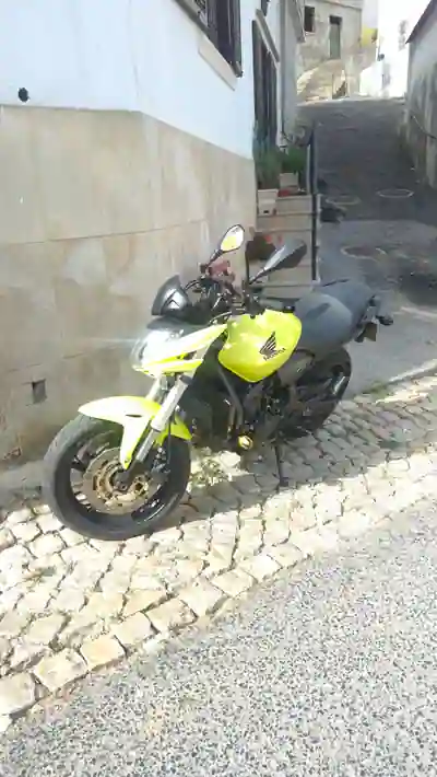 Honda CB600F Hornet 2010 - 4800 EUR, 19400 km - foto 2 de 2