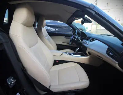 BMW Z4 2012 - 21000 EUR, 203000 km - AUTO.MOTO.pt - 203000km - foto 21 de 31