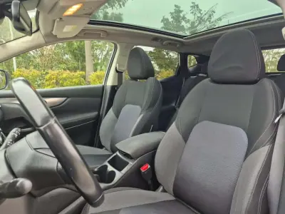 Nissan Qashqai 2018 - 19750 EUR, 96850 km - AUTO.MOTO.pt - 96850km - foto 15 de 21