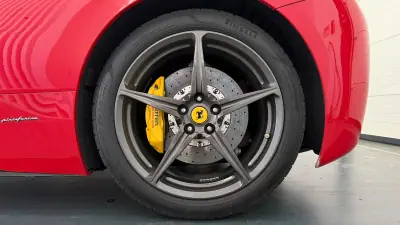Ferrari 458 Italia 2012 - 214999 EUR, 93159 km - 93159km - foto 14 de 25