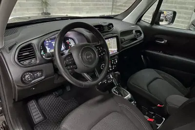 Jeep Renegade 2022 - 23950 EUR, 19039 km - AUTO.MOTO.pt - 19039km - foto 9 de 44