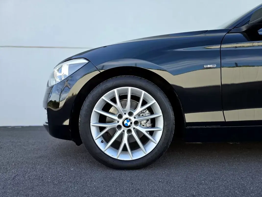 BMW 118 2013 - 12500 EUR, 140000 km - AUTO.MOTO.pt - 140000km - foto 5 de 35
