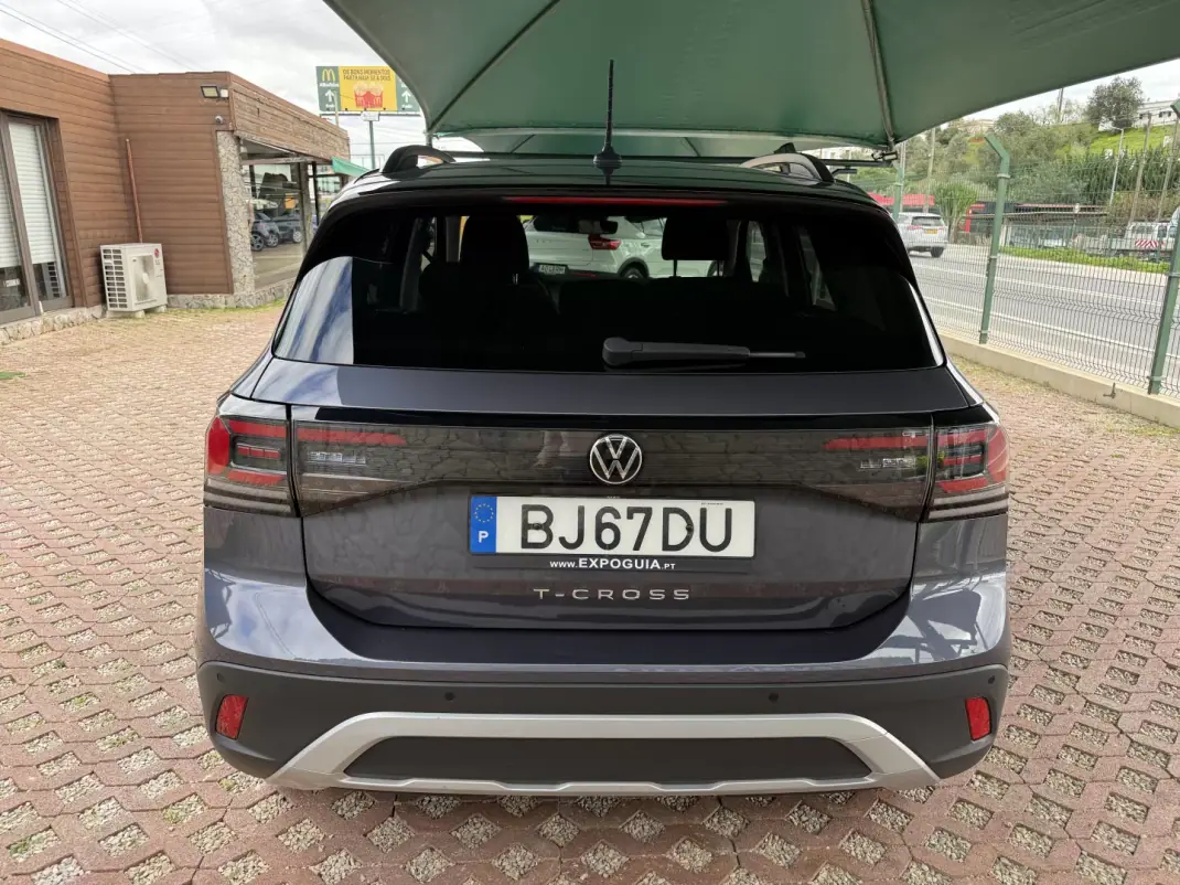 Volkswagen T-Cross 2024 - 22600 EUR, 15658 km - AUTO.MOTO.pt - 15658km - foto 5 de 16