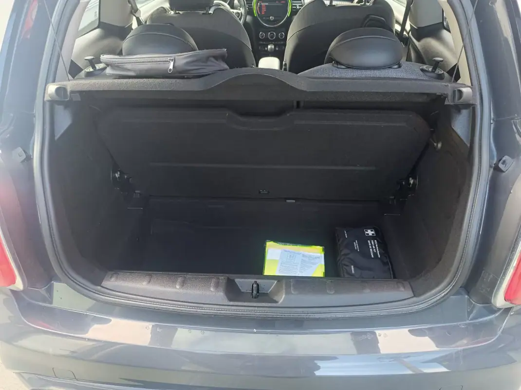 MINI Cooper S 2016 - 15900 EUR, 231018 km - AUTO.MOTO.pt - 231018km - foto 13 de 43