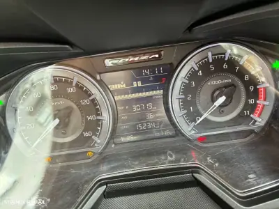Honda Forza 2024 - 5650 EUR, 15234 km - AUTO.MOTO.pt - 15234km - foto 4 de 13