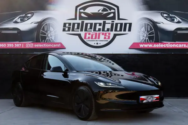 Tesla Model 3 Tração Traseira Premium 2024 Elétrico