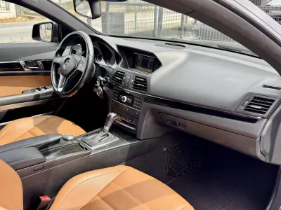 Mercedes-Benz E 220 2011 - 14500 EUR, 268000 km - AUTO.MOTO.pt - 268000km - foto 9 de 18