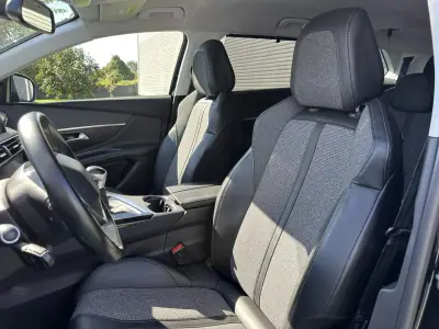 Peugeot 5008 2018 - 14900 EUR, 190000 km - 190000km - foto 29 de 73