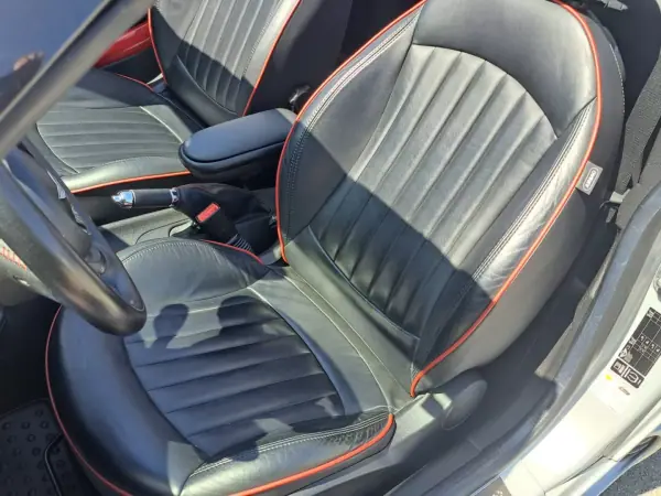 MINI Roadster 2012 - 16990 EUR, 102919 km - 102919km - foto 16 de 47