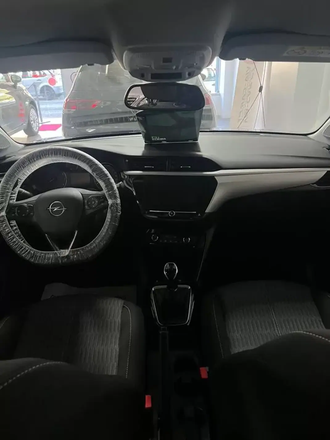 Opel Corsa 2021 - 12450 EUR, 43982 km - AUTO.MOTO.pt - 43982km - foto 18 de 40