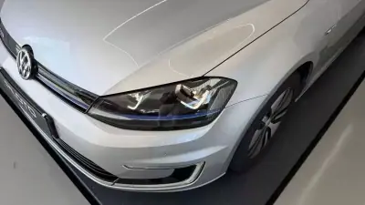 Volkswagen e-Golf 2019 — foto 2 de 26