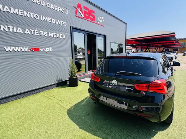 BMW 116 2015 - 17000 EUR, 147000 km - AUTO.MOTO.pt - 147000km - foto 16 de 17