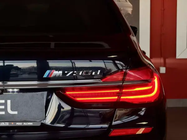 BMW 730 2017 - 44990 EUR, 79085 km - AUTO.MOTO.pt - 79085km - foto 9 de 30
