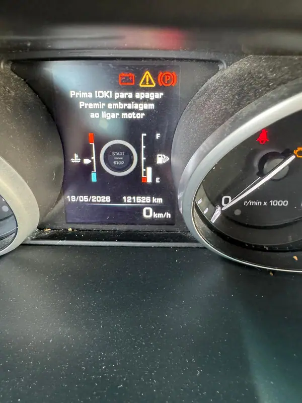 Land Rover Range Rover Evoque 2014 - 21000 EUR, 125000 km - AUTO.MOTO.pt - 125000km - foto 3 de 11