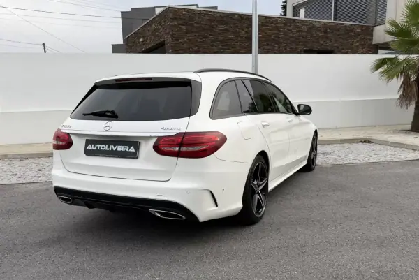 Mercedes-Benz C 220 2017 - 27900 EUR, 81867 km - AUTO.MOTO.pt - 81867km - foto 5 de 29