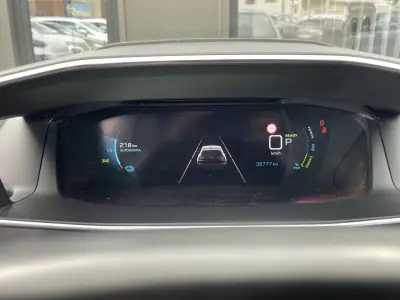 Peugeot e-208 2022 - 18650 EUR, 38776 km - AUTO.MOTO.pt - 38776km - foto 45 de 47