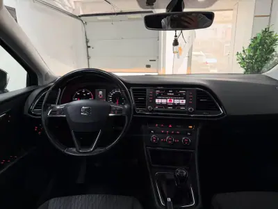 SEAT Leon ST 2016 - 9990 EUR, 214000 km - AUTO.MOTO.pt - 214000km - foto 17 de 19