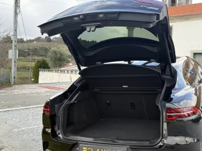 Jaguar I-Pace 2020 - 27990 EUR, 126000 km - AUTO.MOTO.pt - 126000km - foto 24 de 27