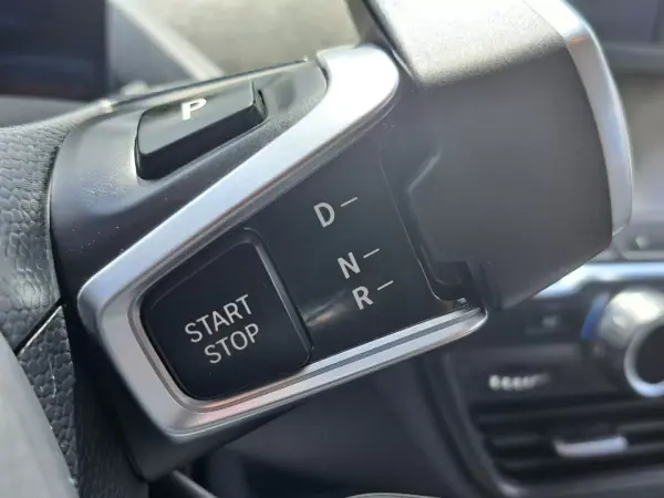 BMW i3 2019 - 28500 EUR, 89000 km - AUTO.MOTO.pt - 89000km - foto 31 de 45