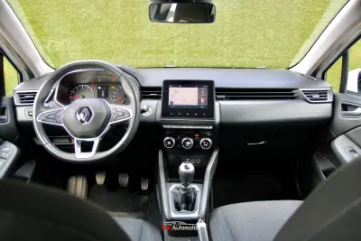 Renault Clio 2020 - 13700 EUR, 97000 km - AUTO.MOTO.pt - 97000km - foto 16 de 37