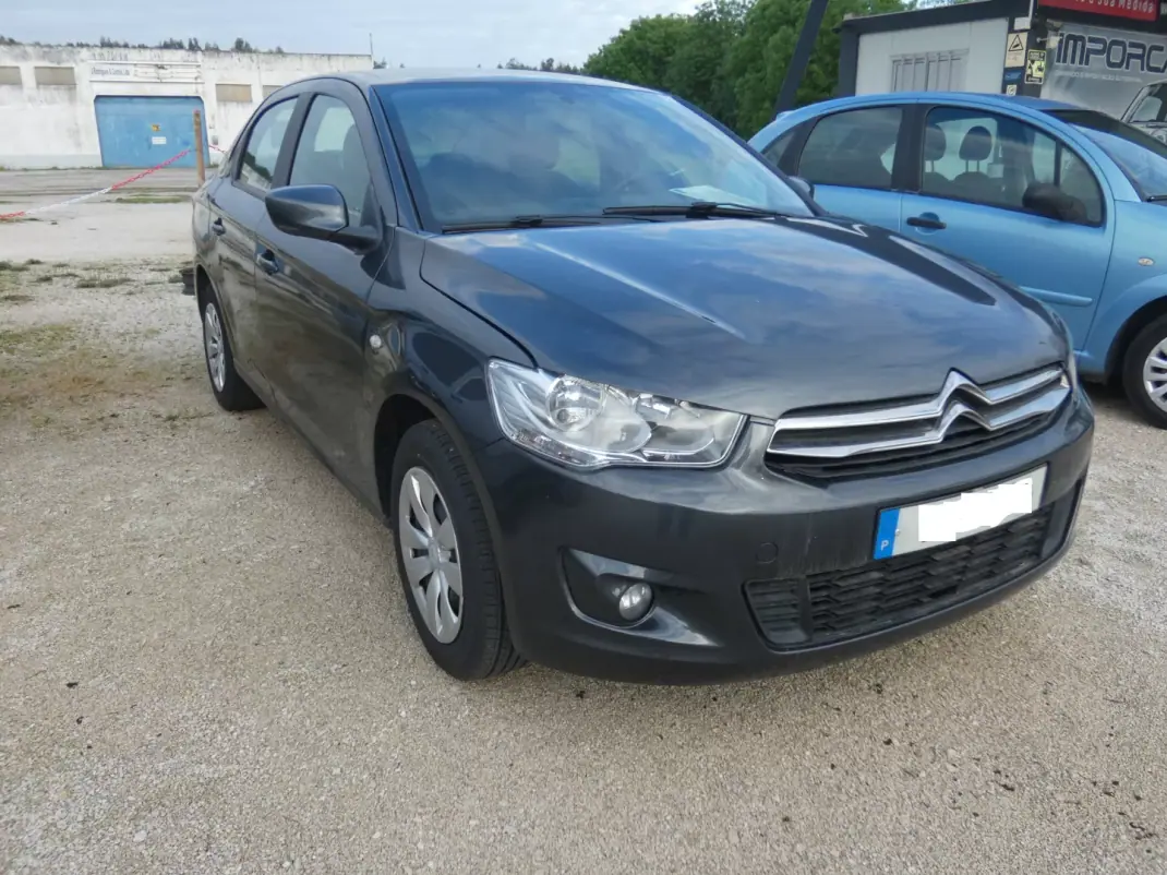 Citroën C-Elysée 2013 - 6750 EUR, 220000 km - AUTO.MOTO.pt - 220000km - foto 1 de 13
