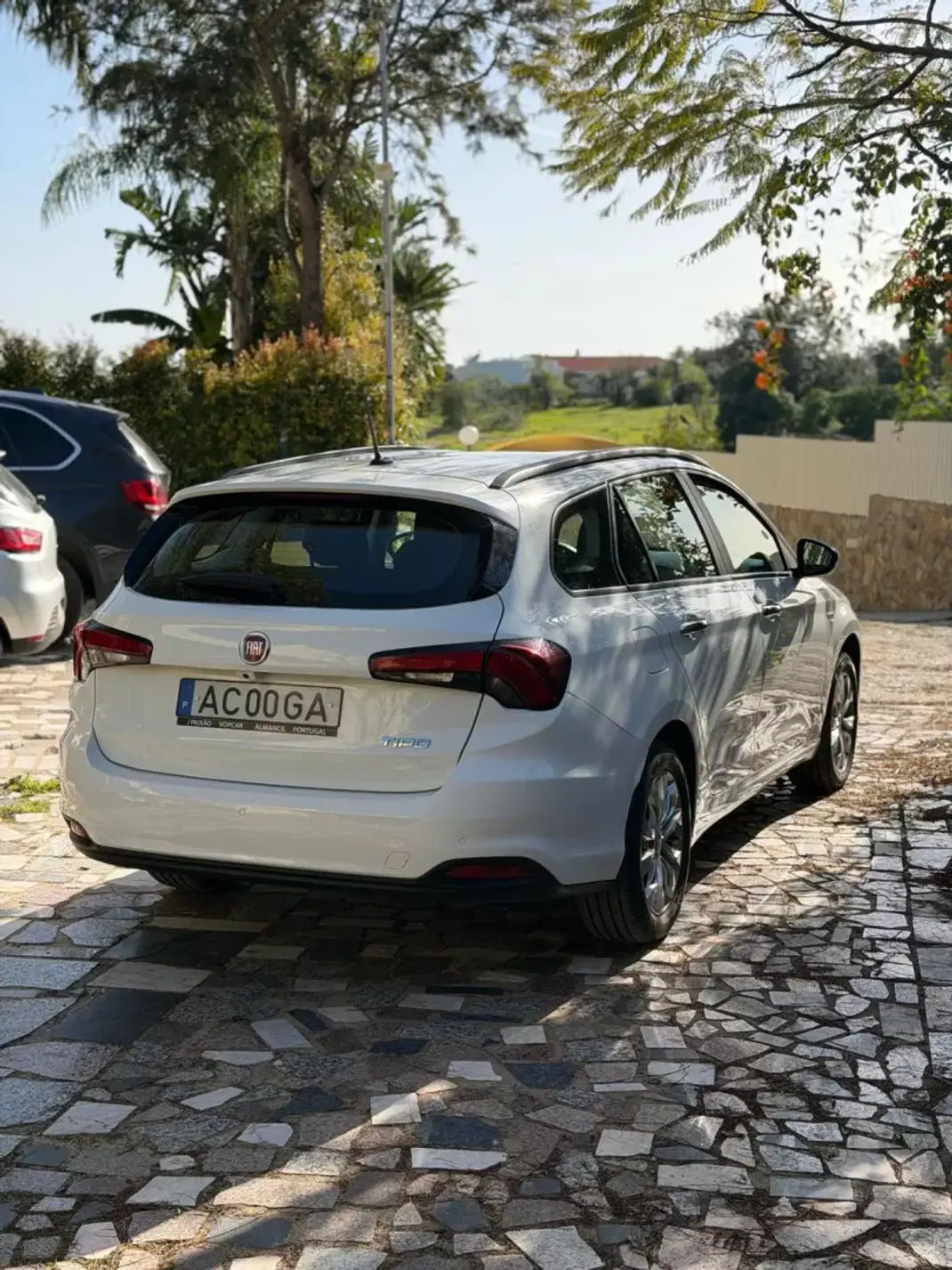 Fiat Tipo 2020 - 12900 EUR, 106811 km - AUTO.MOTO.pt - 106811km - foto 4 de 8