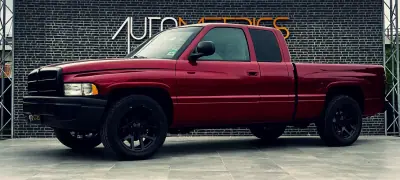 Dodge RAM 1998 - 24900 EUR, 110000 km - AUTO.MOTO.pt - 110000km - foto 10 de 17