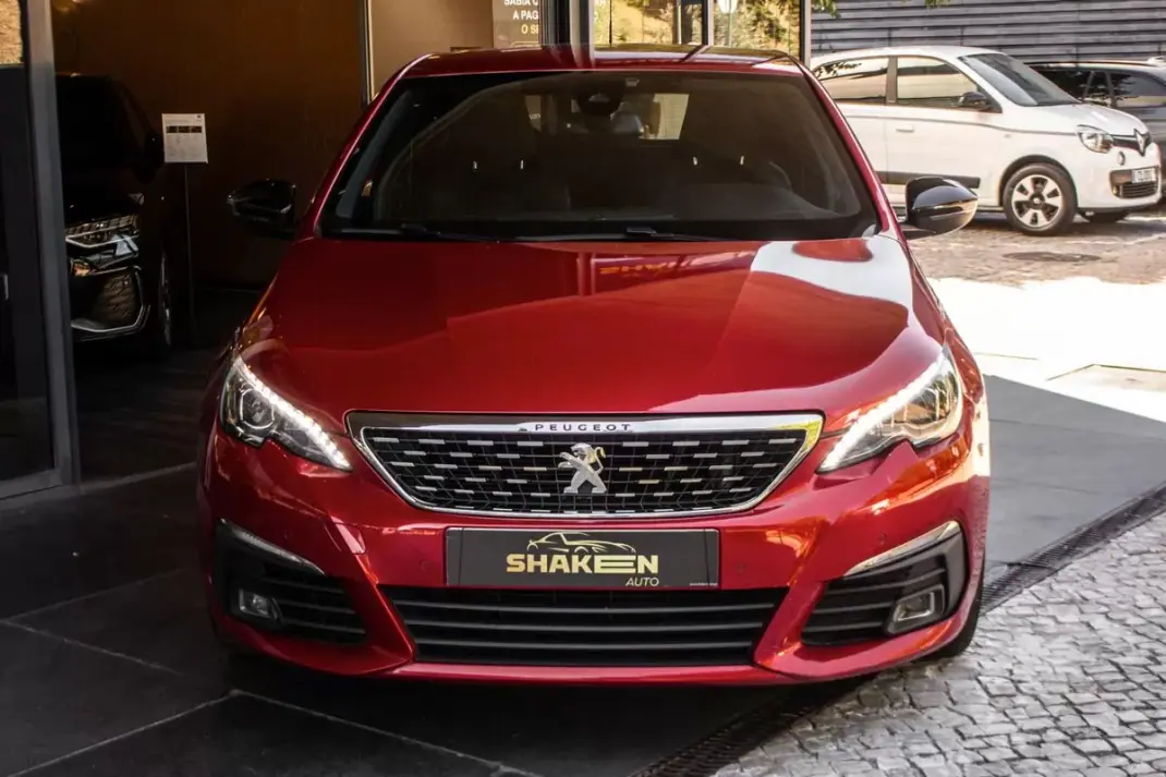 Peugeot 308 2019 - 9450 EUR, 239865 km - 239865km - foto 6 de 33