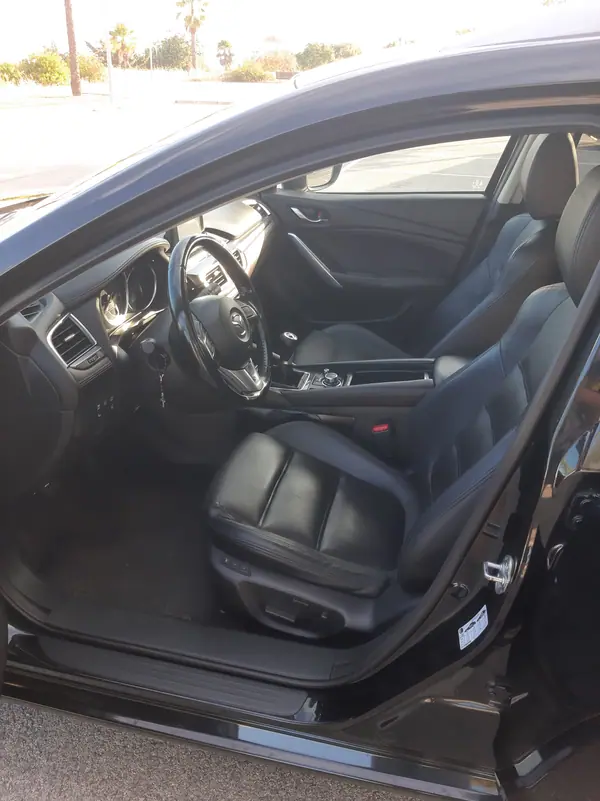 Mazda 6 2016 - 9600 EUR, 325000 km - 325000km - foto 5 de 8