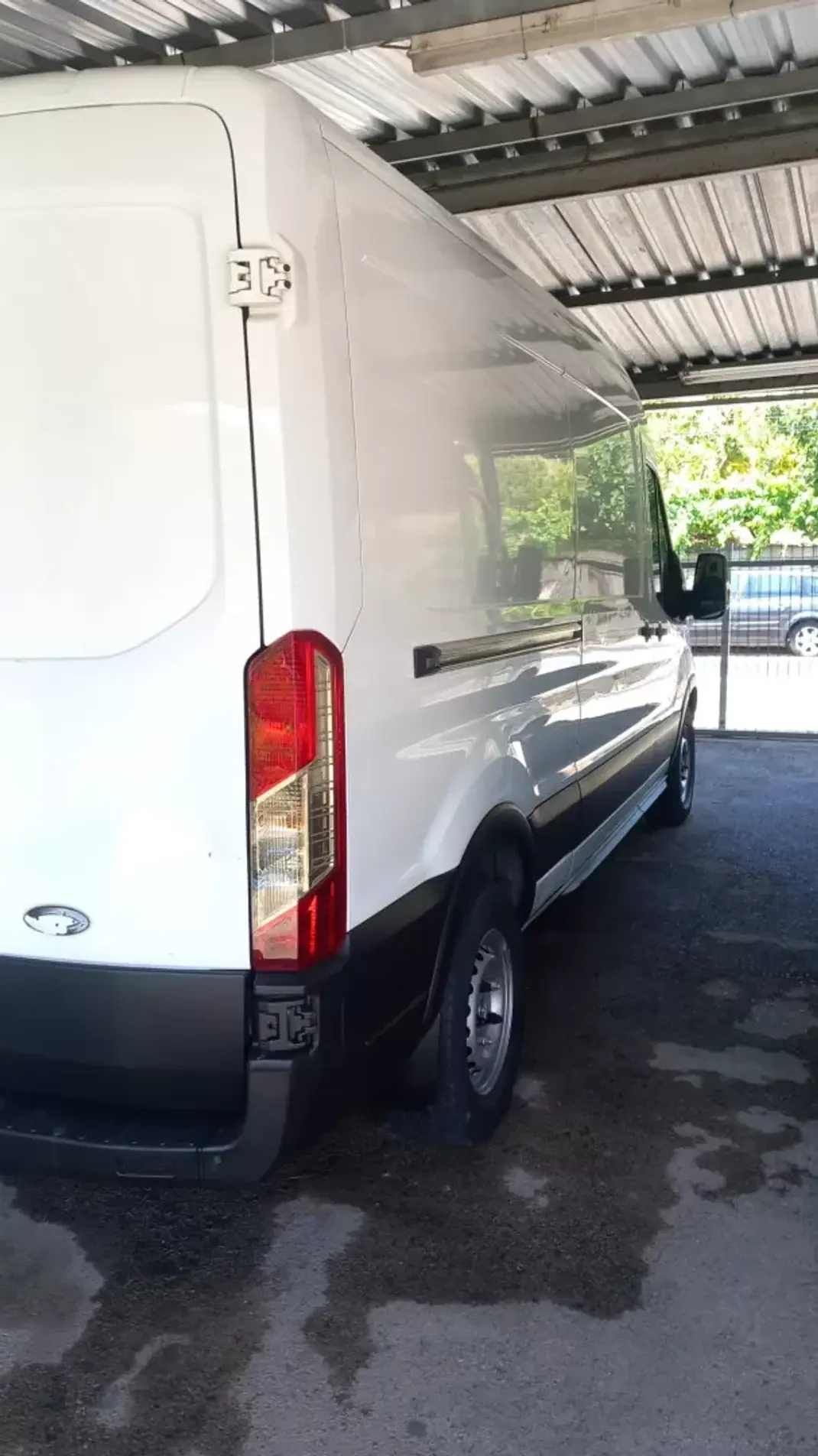 Ford Transit 2016 - 12000 EUR, 220518 km - 220518km - foto 4 de 12