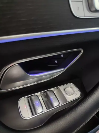 Mercedes-Benz GLE 400 2023 - 65900 EUR, 51000 km - 51000km - foto 20 de 38