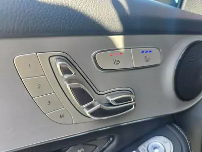 Mercedes-Benz GLC 300 2021 - 45980 EUR, 138000 km - AUTO.MOTO.pt - 138000km - foto 30 de 60