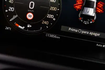 Land Rover Defender 2025 - 104900 EUR, 13995 km - AUTO.MOTO.pt - 13995km - foto 44 de 49
