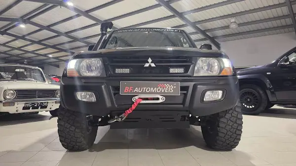Mitsubishi Pajero 2000 - 22500 EUR, 387561 km - AUTO.MOTO.pt - 387561km - foto 4 de 50