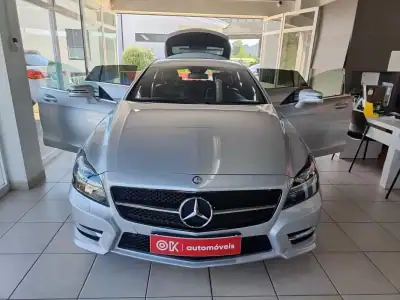 Mercedes-Benz CLS 250 2012 - 19500 EUR, 254000 km - AUTO.MOTO.pt - 254000km - foto 18 de 37