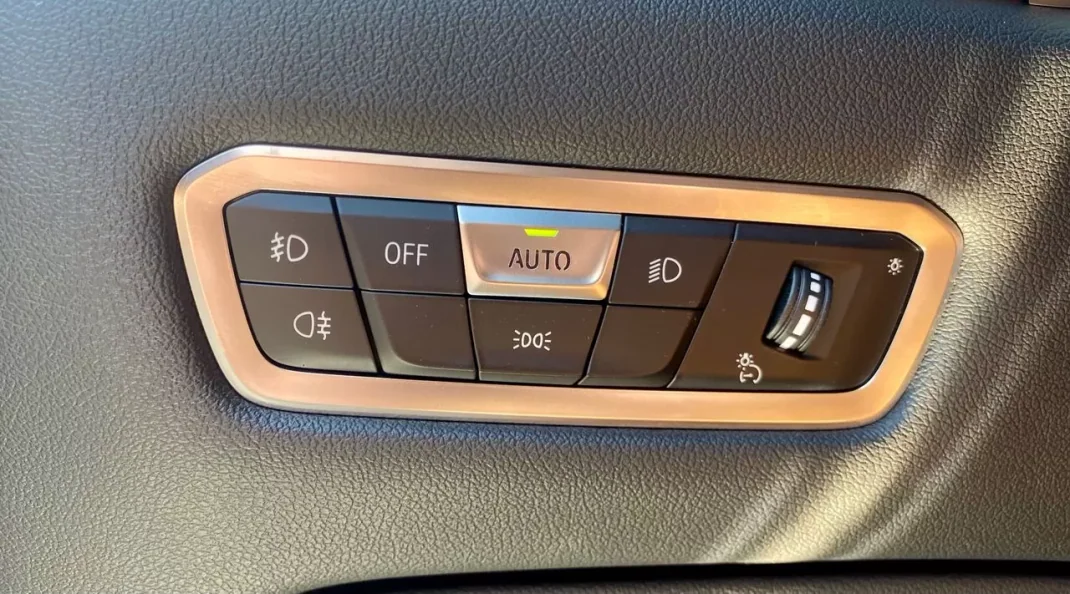 BMW X7 2021 - 84900 EUR, 69000 km - AUTO.MOTO.pt - 69000km - foto 43 de 49