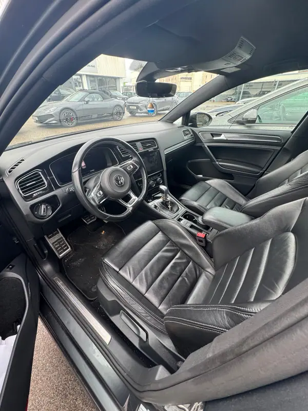 Volkswagen Golf 2017 — foto 2 de 7