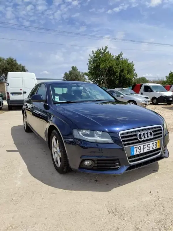 Audi A4 2008 - 8950 EUR, 347650 km - AUTO.MOTO.pt - 347650km - foto 3 de 15