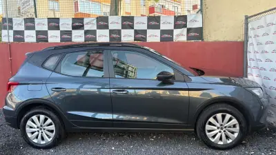 SEAT Arona 2023 - 14400 EUR, 59000 km - AUTO.MOTO.pt - 59000km - foto 7 de 12