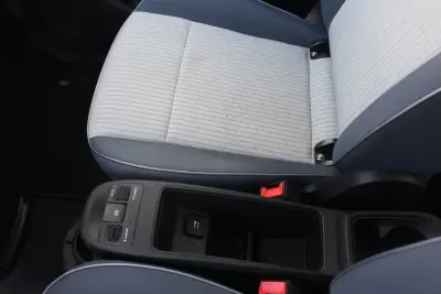 Fiat 500e 2022 - 18980 EUR, 25923 km - AUTO.MOTO.pt - 25923km - foto 10 de 10