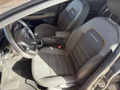Dacia Sandero 2021 - 12950 EUR, 82532 km - 82532km - foto 12 de 28