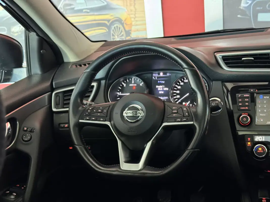 Nissan Qashqai 2018 - 16990 EUR, 168662 km - AUTO.MOTO.pt - 168662km - foto 20 de 21