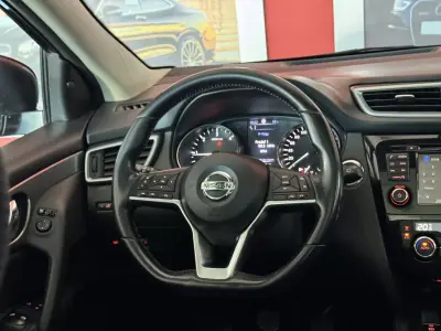 Nissan Qashqai 2018 - 16990 EUR, 168662 km - AUTO.MOTO.pt - 168662km - foto 20 de 21