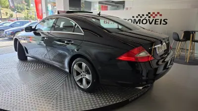 Mercedes-Benz CLS 320 2008 - 11900 EUR, 248910 km - 248910km - foto 20 de 64