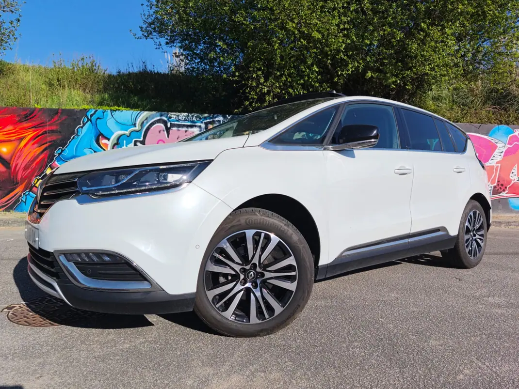 Renault Espace 2016 - 16450 EUR, 171955 km - AUTO.MOTO.pt - 171955km - foto 3 de 31